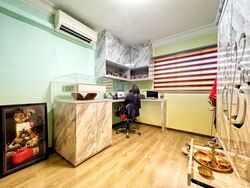 Blk 214 Jurong East Street 21 (Jurong East), HDB 3 Rooms #495589831